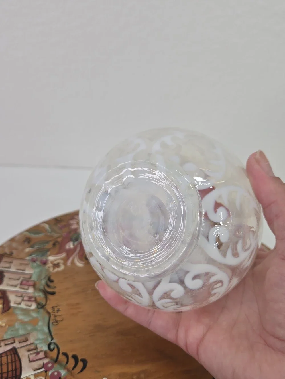 Antique 1899 Northwood Spanish Lace White Opalescent Glass Rose Bowl Vase No Chi